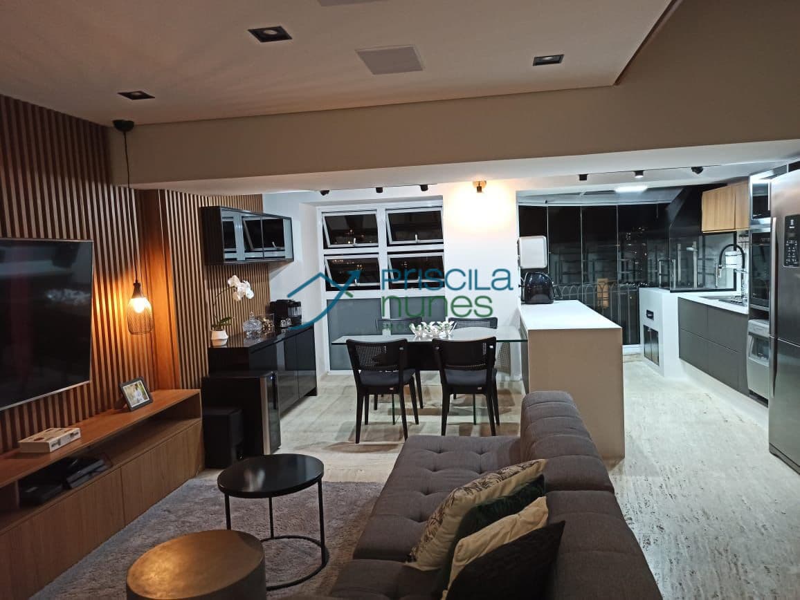 Apartamento Triplex Itaim Bibi 2 dormitórios sendo 1 suíte 100 metros de área