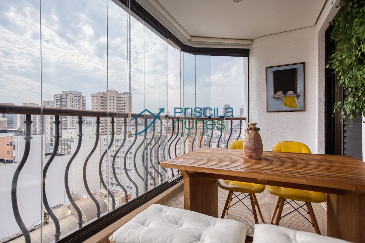 Apartamento Perdizes com 4 quartos, sendo 4 suítes, 200m²