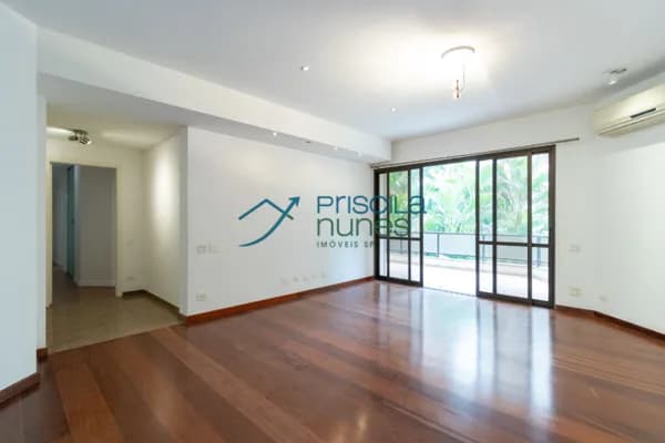 Apartamento Itaim Bibi com 3 quartos, sendo 3 suítes, 197m² em andar baixo