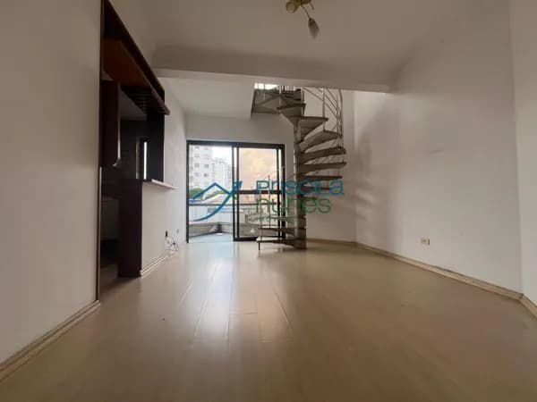 Apartamento Duplex em Aclimação