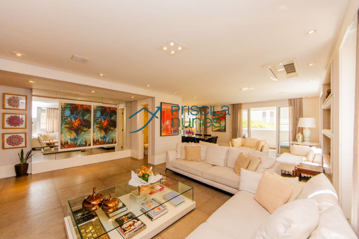 Apartamento Paraíso com 3 quartos, sendo 3 suítes, 222m²
