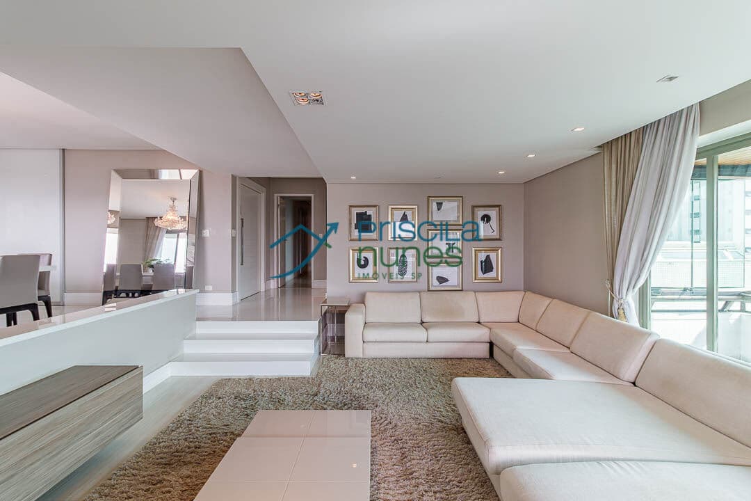 Apartamento Aclimação com 4 quartos, sendo 4 suítes , 246m²