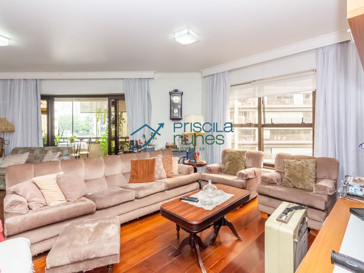 Apartamento Perdizes com 5 quartos, sendo 3 suítes, 185m²
