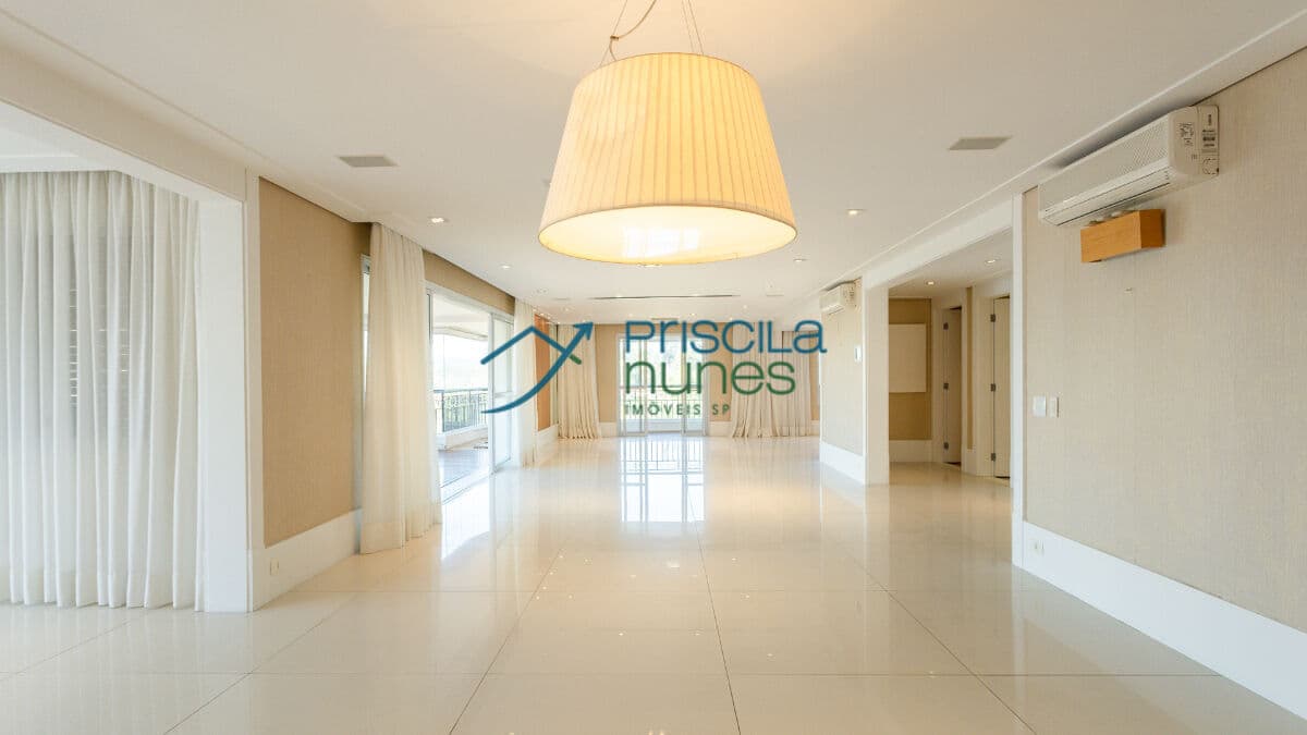 Apartamento locação em Pacaembu com 3 quartos, sendo 3 suítes, 330m²
