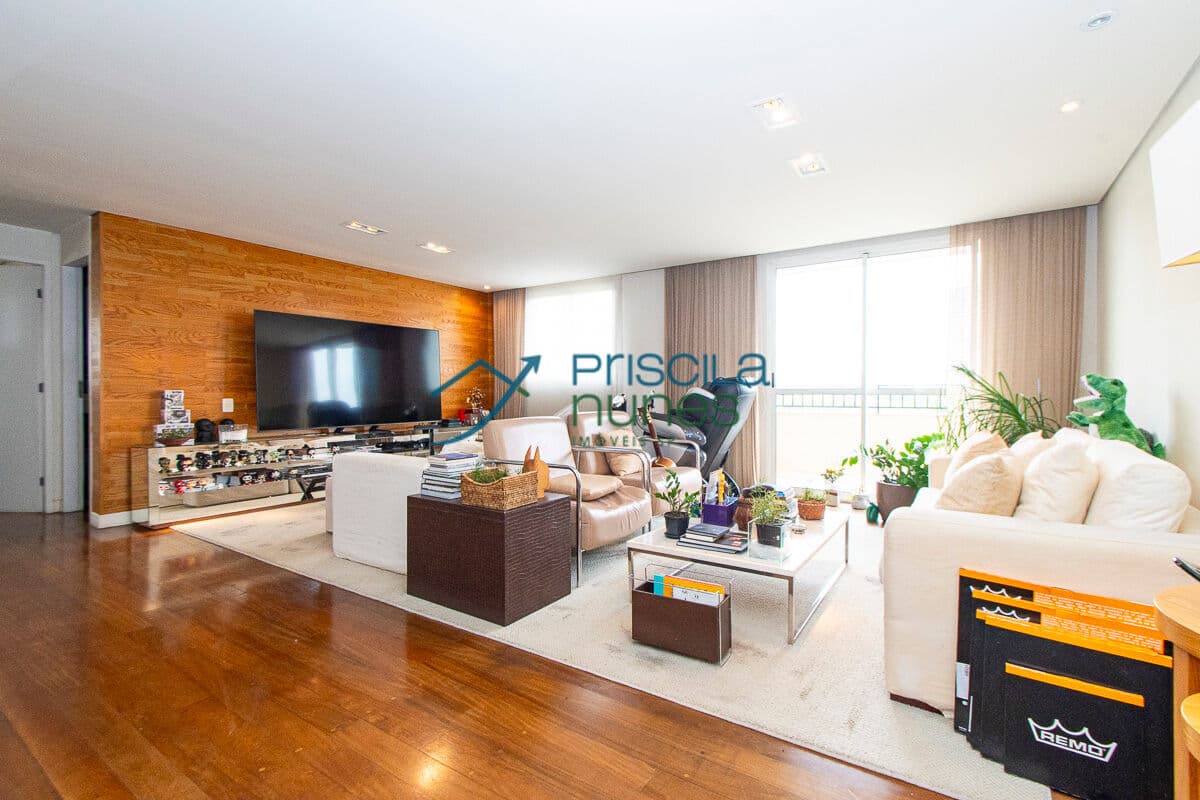 Apartamento Água Branca com 3 quartos, sendo 1 suíte, 105m²