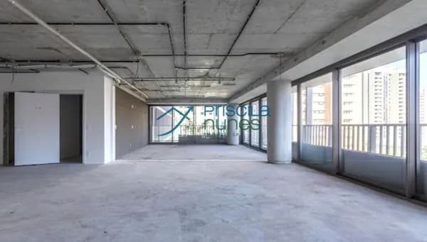 Apartamento Itaim Bibi 3 suítes 3 vagas e 204 metros privativos