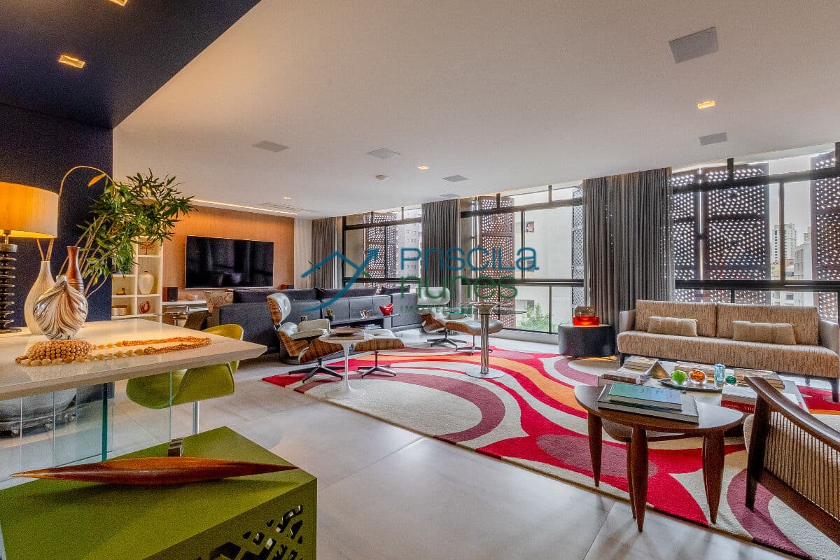 Apartamento Santa Cecília com 3 quartos, sendo 3 suítes, 280m²