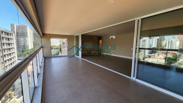 PERDIZES | 212 m² ÚTEIS | 3 SUÍTES | 4 VAGAS | TERRAÇO GOURMET ENSOLARADO