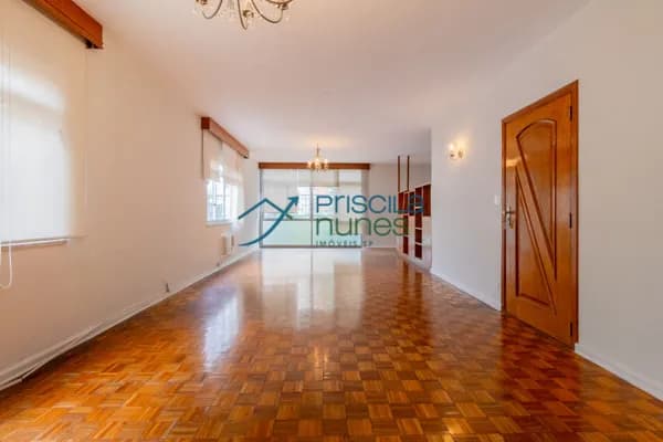 Apartamento Jardins com 3 quartos,2 vagas 216m²