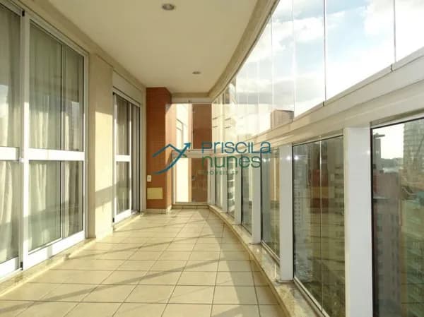 Apartamento Alto Padrão em Vila Olímpia, São Paulo/SP