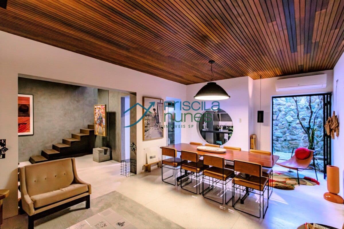 Sobrado Jardim Paulista com 3 quartos, sendo 2 suítes, 160m²