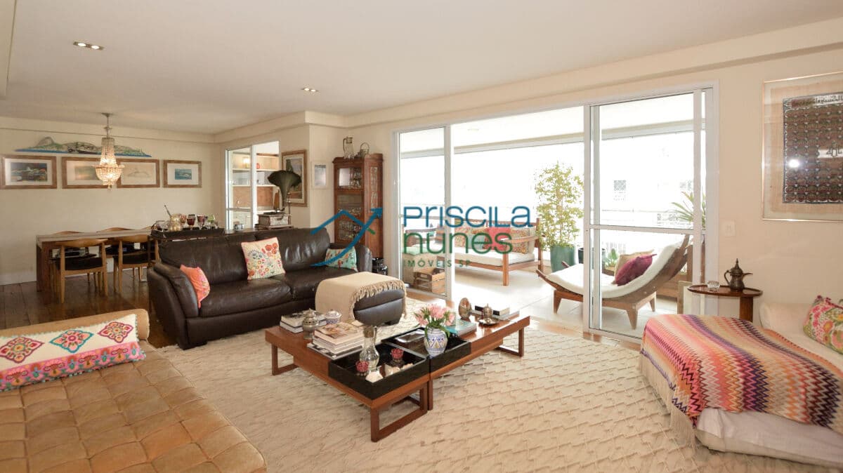 Apartamento Vila Romana com 4 quartos, sendo 3 suítes , 189m²