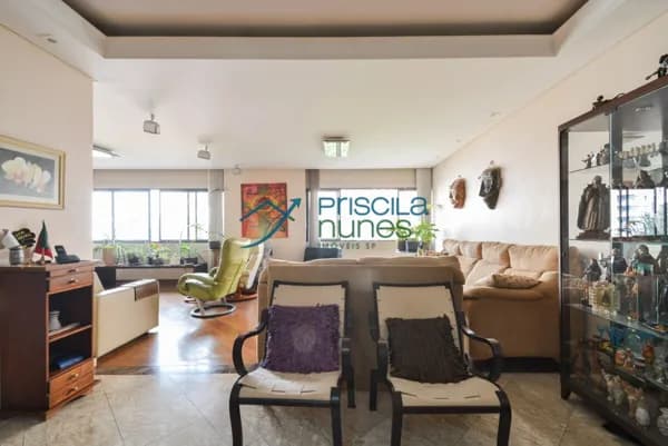 Apartamento Morro dos Ingleses com 3 quartos, sendo 2 suítes, 220m²