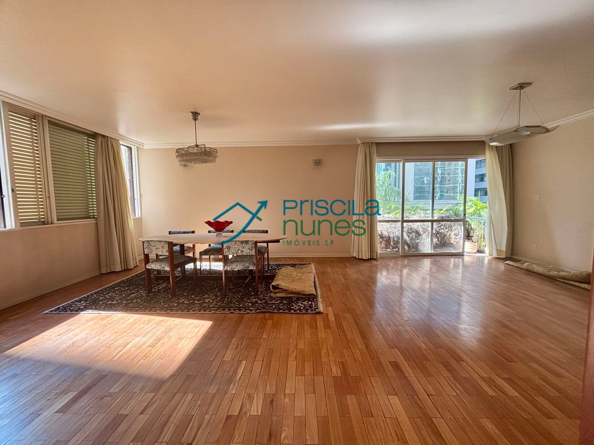Apartamento em Santa Cecília, São Paulo/SP
