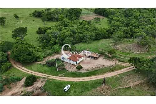 Fazenda à venda .