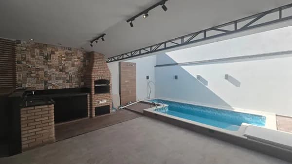 Casa à venda no bairro Wanel Ville em Sorocaba/SP