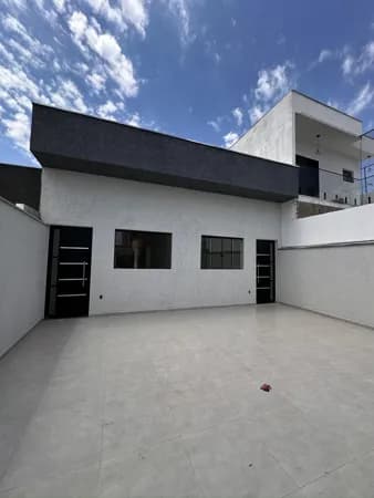 Casa à venda no bairro Parque das Laranjeiras em Sorocaba/SP