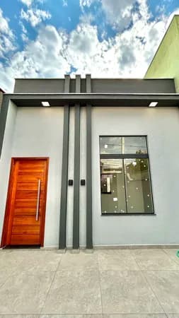 Casa à venda no bairro Parque São Bento em Sorocaba/SP