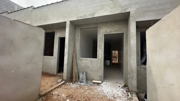 Casa à venda no bairro Parque São Bento em Sorocaba/SP