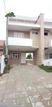 Casa Triplex para Venda em Guarujá Porto Alegre-RS