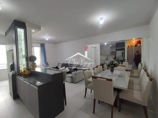Apartamento no Pagani, Palhoça/SC em Frente o Shopping Via Catarina