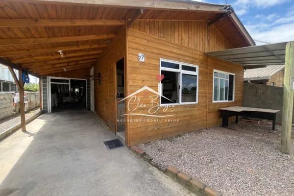 Casa na Praia, Passagem do Maciambu, Praia da Pinheira, Palhoça-SC