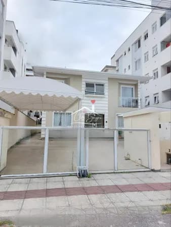 Apartamento sem taxa de condomínio no bairro Pagani, Palhoça/SC