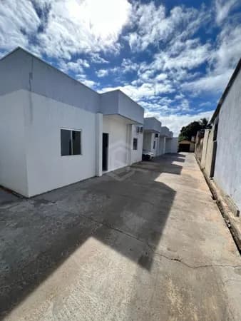 Casa de Condomínio em Luís Eduardo Magalhães - Centro