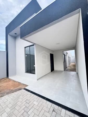 Casa em Luís Eduardo Magalhães - Universitário