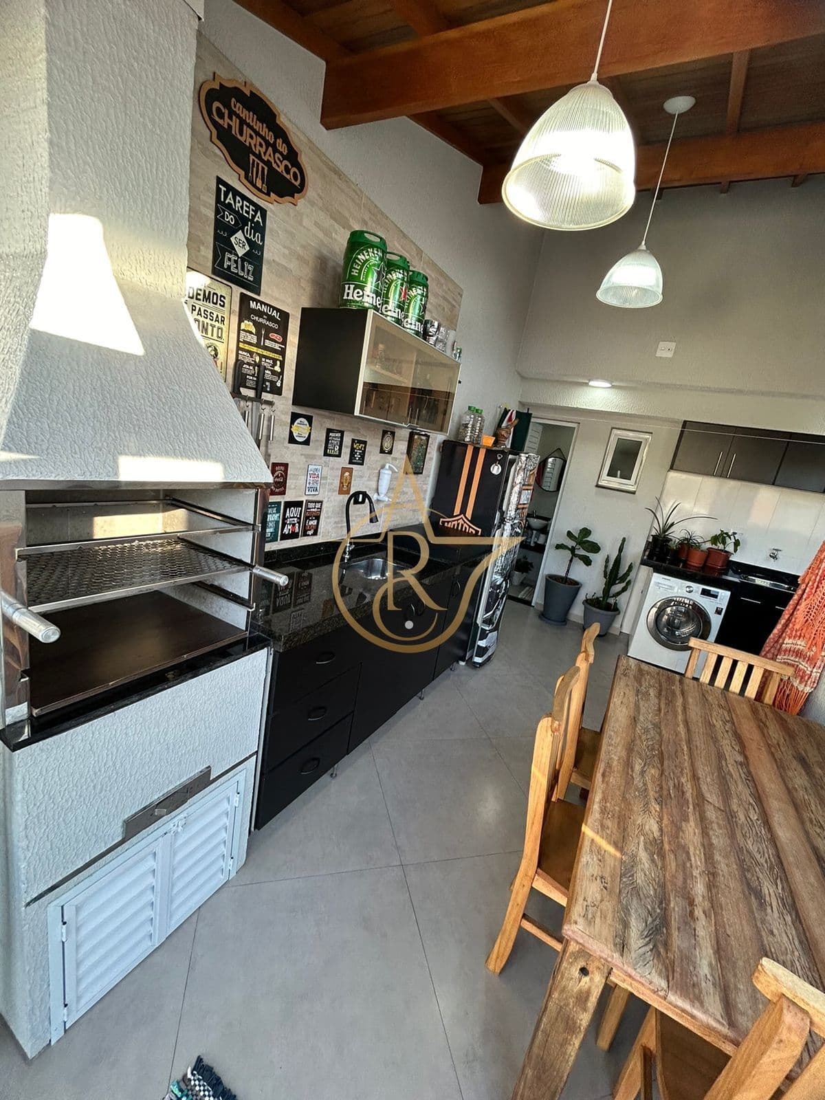COBERTURA SEM CONDOMÍNIO MOBILIADA COM SUITE NA VILA ALTO DE SANTO ANDRÉ!!!
