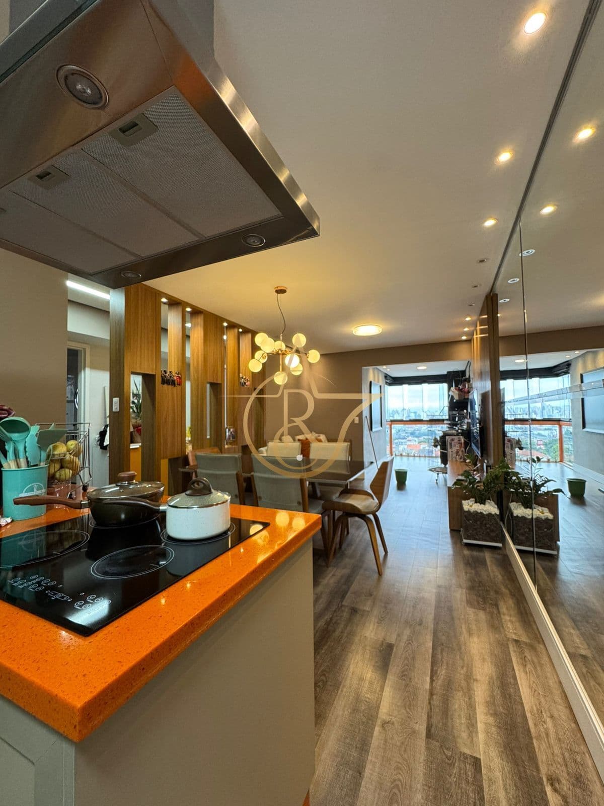 APARTAMENTO EM CONDOMÍNIO COM 3 DORMS (1 SUÍTE 1, 2 VAGAS E LAZER COMPLETO !!