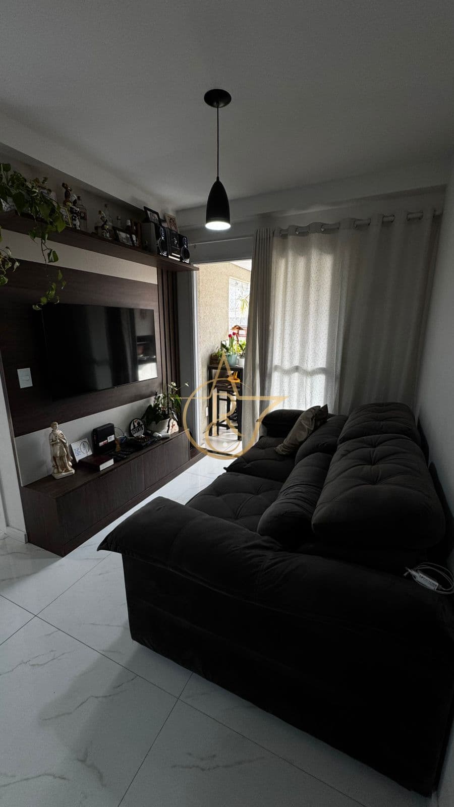APARTAMENTO EM CONDOMINIO TODO PLANEJADO, COM 2 DORMITORIOS, SACADA COM CHURRASQUEIRA E VAGA!!!