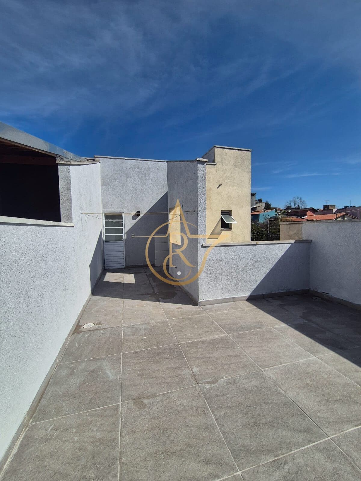 COBERTURA SEM CONDOMINIO, 2 DORMS, 1 VAGA NO PQ JOAO RAMALHO!!!