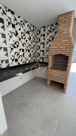 CASA TÉRREA COM SUITE E ÁREA GOURMET NA COBERTURA!!!