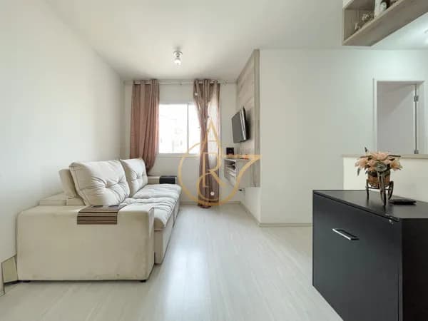APARTAMENTO EM CONDOMINIDO COM MOVEIS PLANEJADOS E VAGA DE GARAGEM NO JARDIM UTINGA!