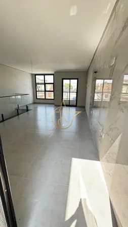 CASA C/ 3 DORMITORIOS E 3 VAGAS !!!