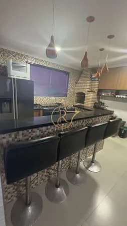 COBERTURA SEM CONDOMINIO ESPAÇOSA COM 4 DORMITORIOS l AREA GOURMET PREPARADA l 2 VAGAS E MOVEIS PLANEJADOS!!!!