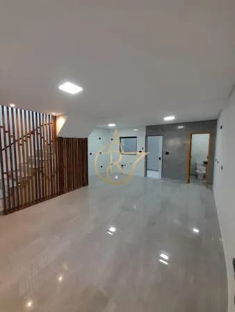 SOBRADO COM 3 DORMITORIOS (1 SUITE) E 2 VAGAS NO JARDIM DAS MARAVILHAS!!!