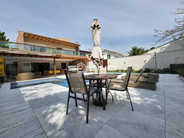 Imobiliária na Riviera, Casa à venda no Módulo 22, com 5 dormitórios | 4 Suítes | 390 m² de área útil | 6 vagas.