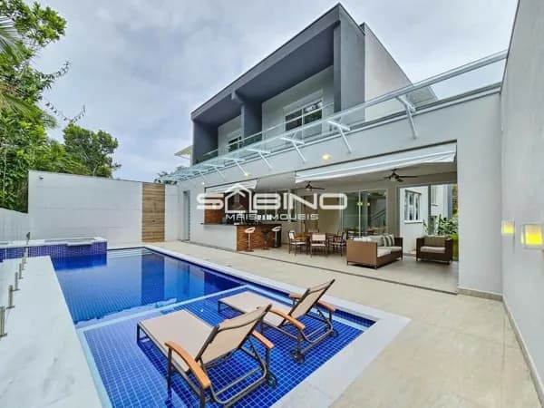 Casa à venda, com 5 Suítes, com 367m² de área útil, 4 vagas - Riviera de São Lourenço - Bertioga SP