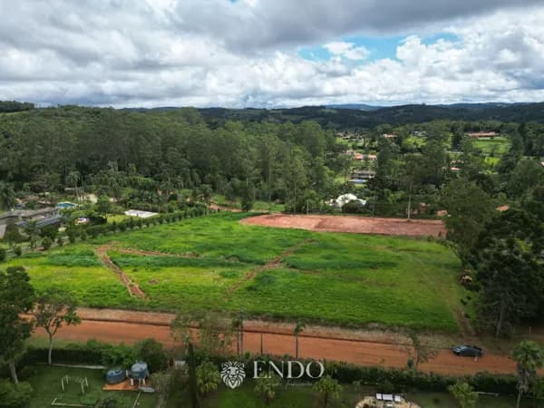 🌿 Terreno Exclusivo com 12.500 m² em Condomínio Fazenda de Alto Padrão em Ibiúna – Vista Deslumbrante e Natureza Preservada