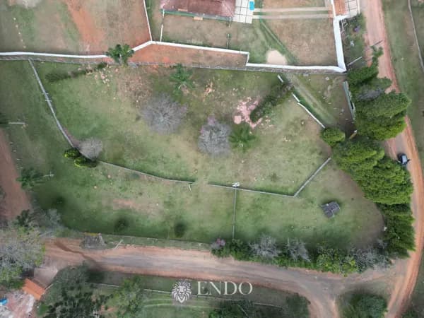 Belissimo terreno em condominio estilo fazenda com lagos incríveis 5.000 m