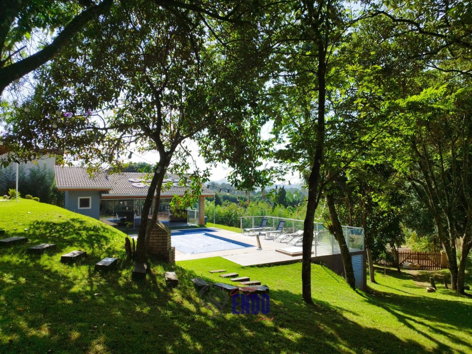 IBIUNA CONDOMINIO FECHADO ALTO PADRÃO (PORTEIRA FECHADA)