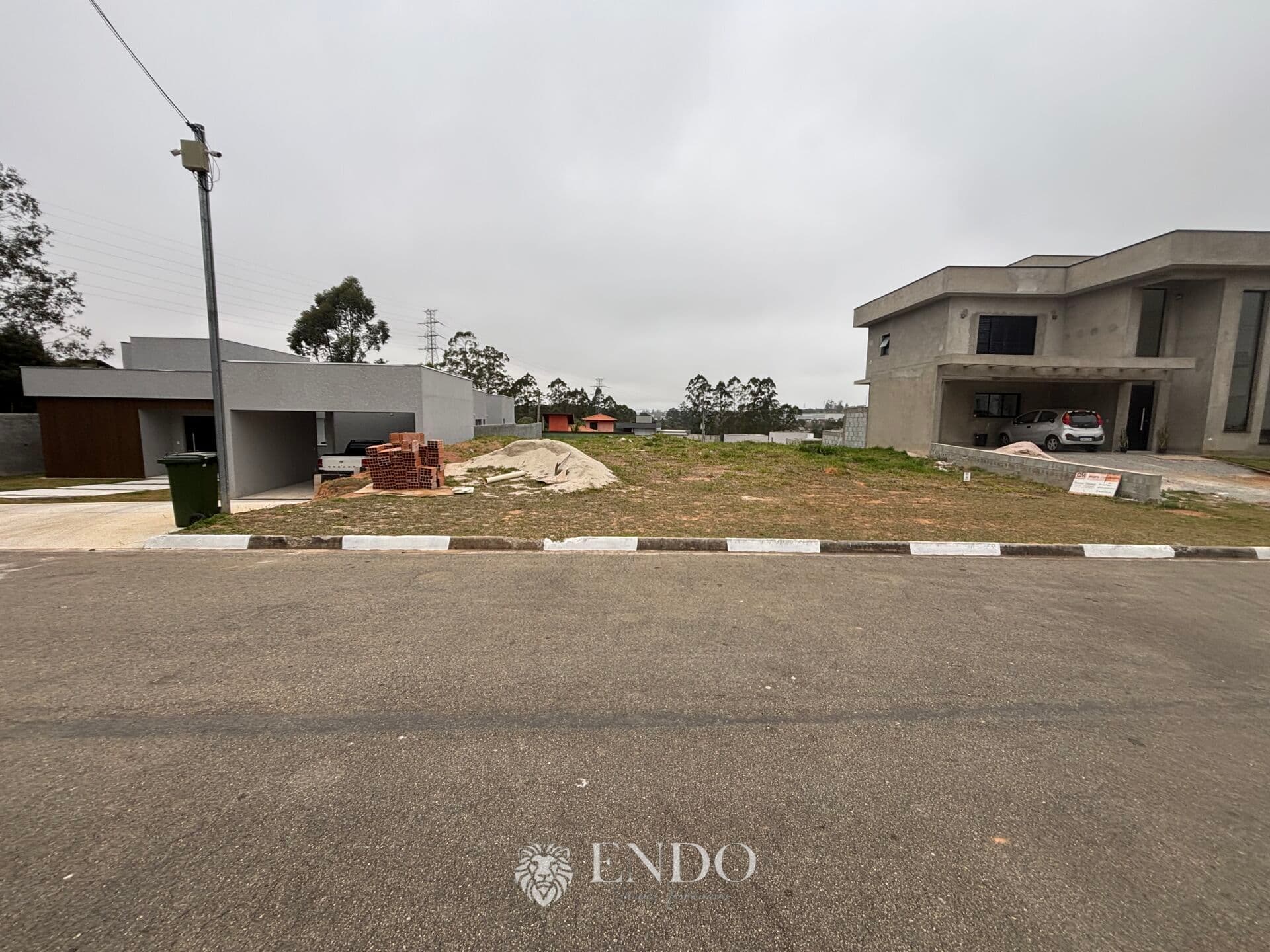 Terreno em Condomínio nobre em Vargem Grande - Paysage Bella Vittá