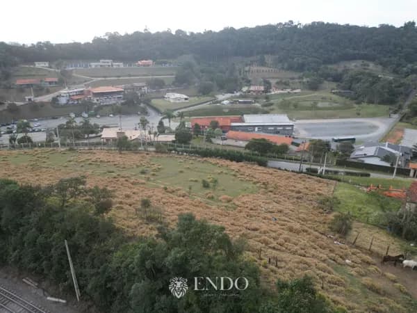Terreno Comercial 5.000 m² na Rota do Vinho – Oportunidade Única em São Roque/SP