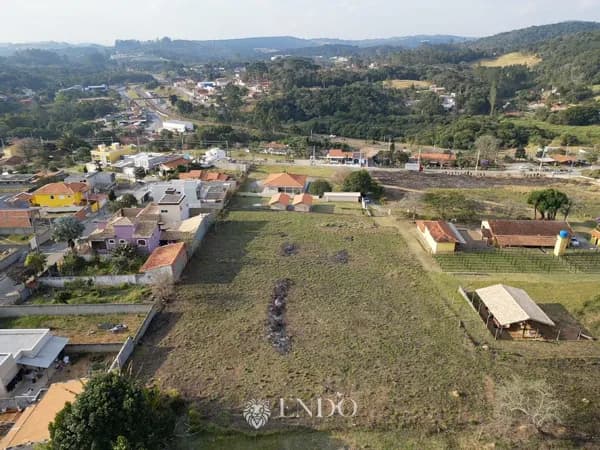 Terreno Comercial na Rota do Vinho – 3.800 m² ao lado da Estrada em São Roque/SP