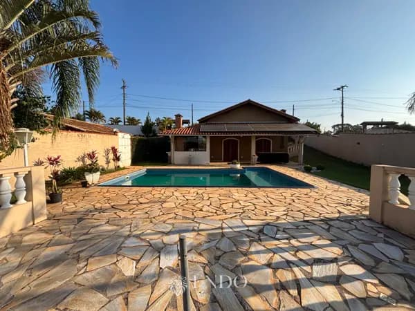 Linda Chácara em condomínio fechado com vista encantadora Abaixou de 830 mil pra 800 mil