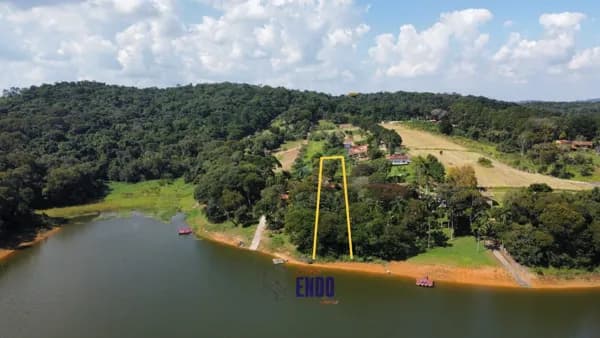Terreno Pé nágua na represa de Ibiúna 10.000 m