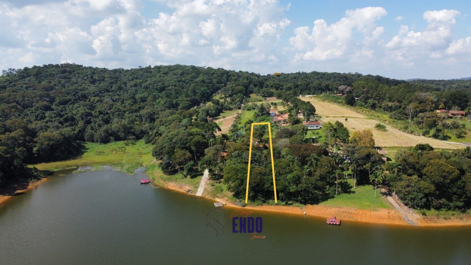 Terreno Pé nágua na represa de Ibiúna 10.000 m
