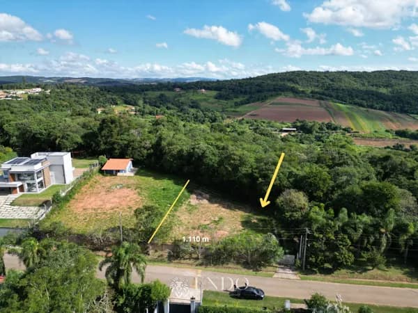 Excelente Terreno em Condomínio com topografia plana